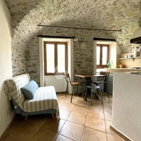 House In The Rock アパート *