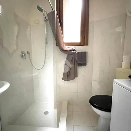 House In The Rock * アプリカーレ